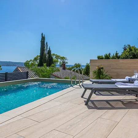Stunning In * Crikvenica